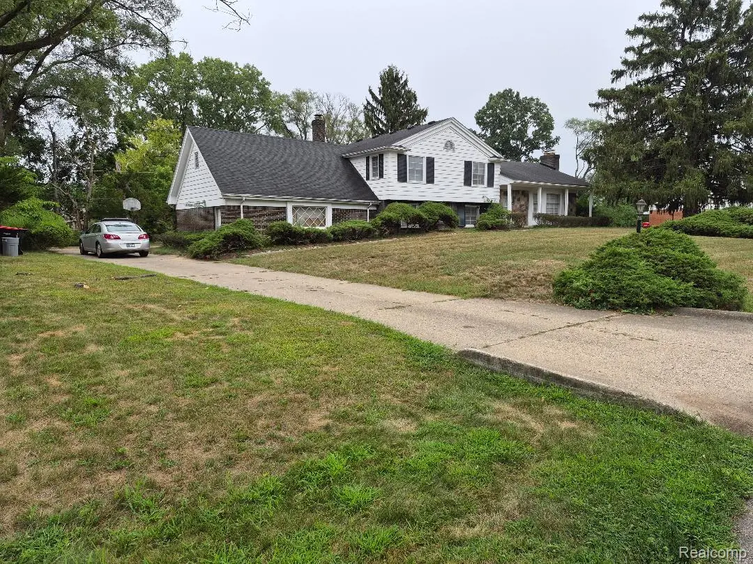 25102 Friar Lane, Southfield, MI 48033 - #1