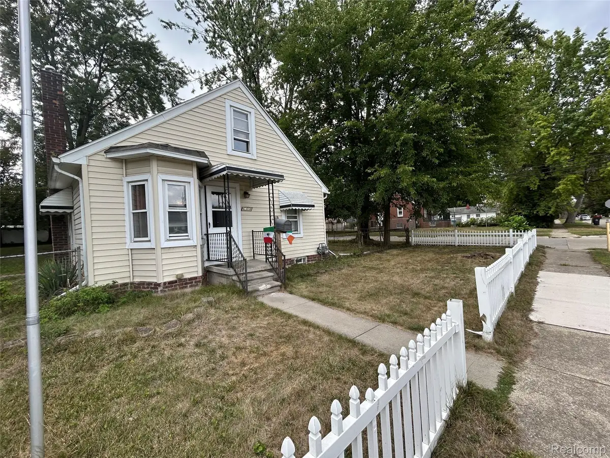 6308 Glenis Street, Taylor, MI 48180 - #1