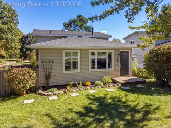 8690 N Eston Road, Clarkston, MI 48348