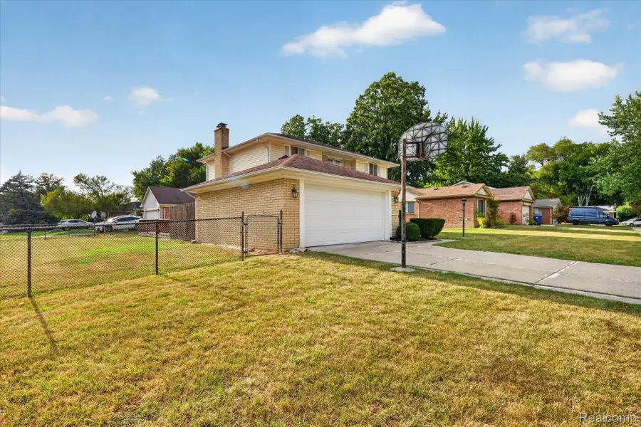 6409 Runnymeade Drive, Canton, MI 48187 - #2