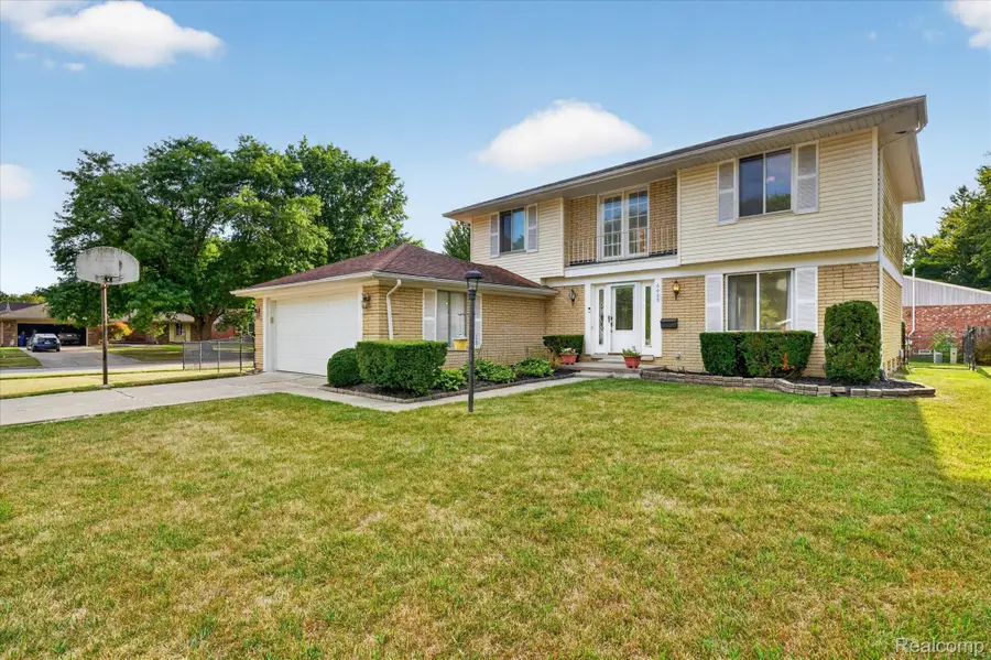 6409 Runnymeade Drive, Canton, MI 48187 - #3