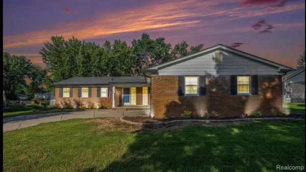4036 Wentworth Drive, Troy, MI 48098