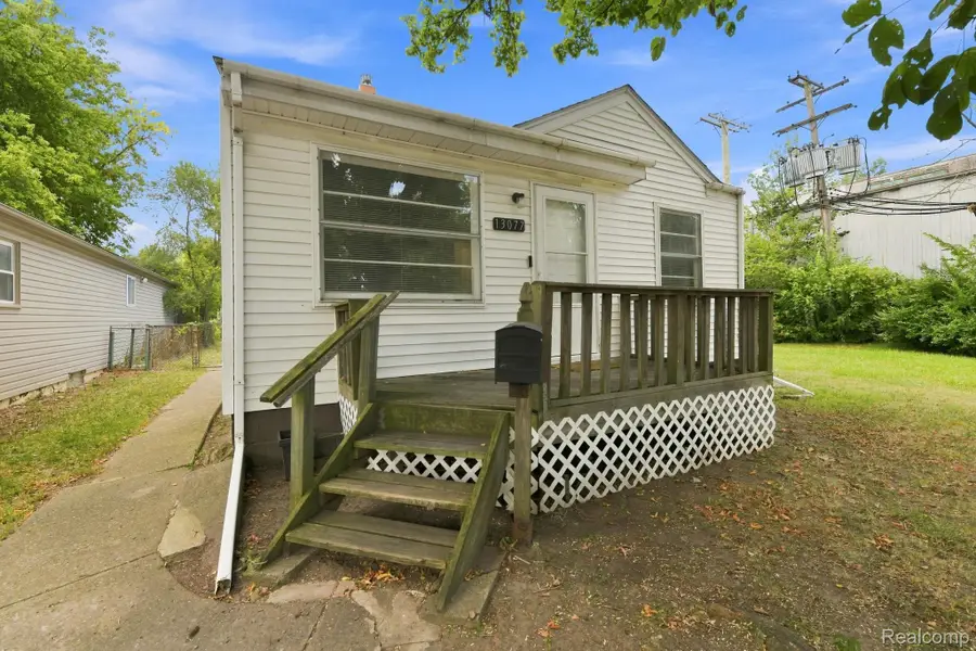 13077 Georgiana Avenue, Warren, MI 48089 - #3