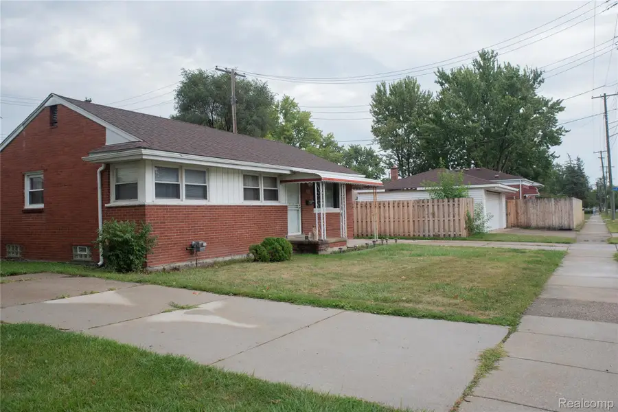 20021 Martin Road, Saint Clair Shores, MI 48081 - #3