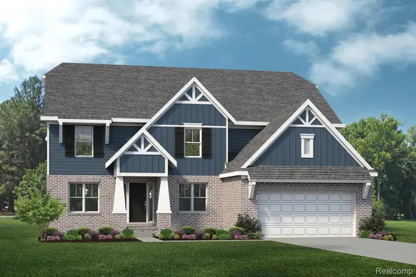 24832 White Oak Court, Macomb, MI 48042