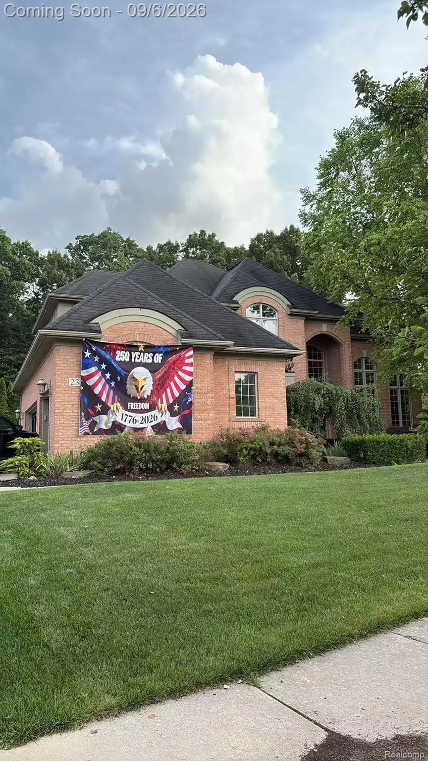 2352 Ivy Hill Drive, Commerce Township, MI 48382 - #1