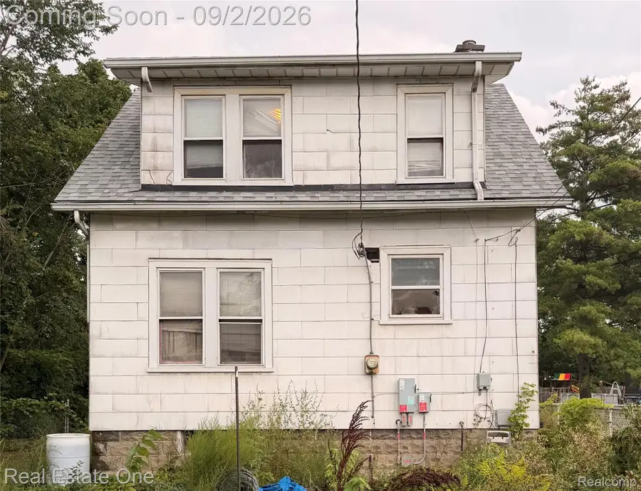 1373 Montie Road, Lincoln Park, MI 48146 - #2