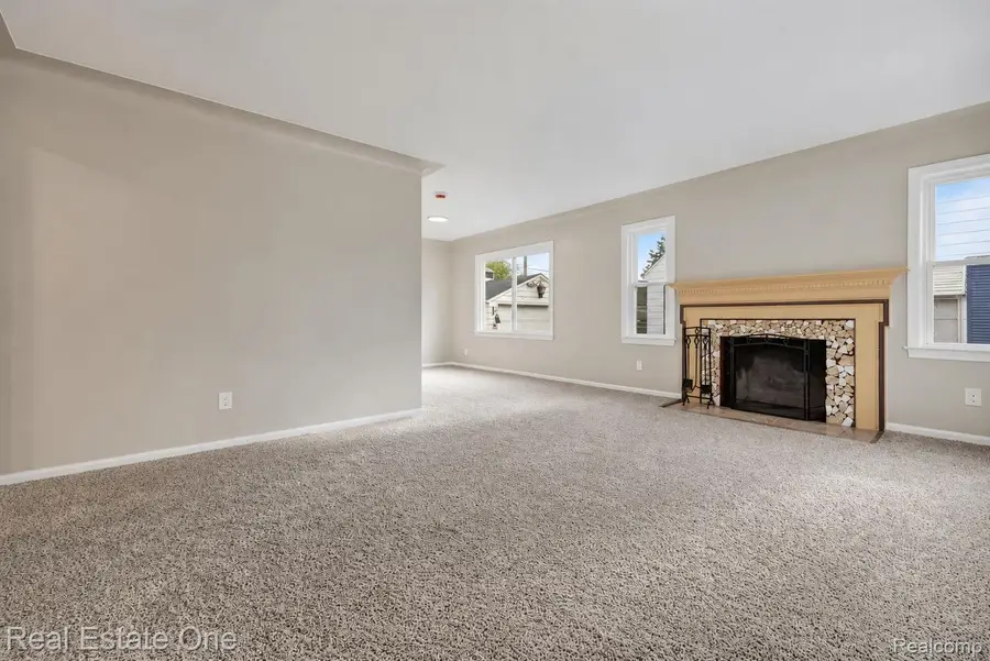 1915 Tuscola Street, Flint, MI 48503 - #3