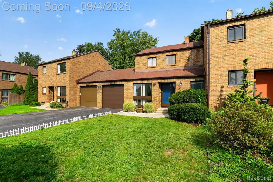 261 Heritage Commons Street Se, Grand Rapids, MI 49503 - #3