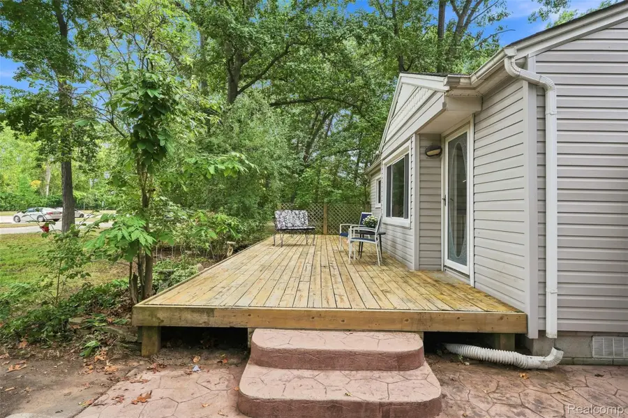 23366 Superior Parkway, Taylor, MI 48180 - #2