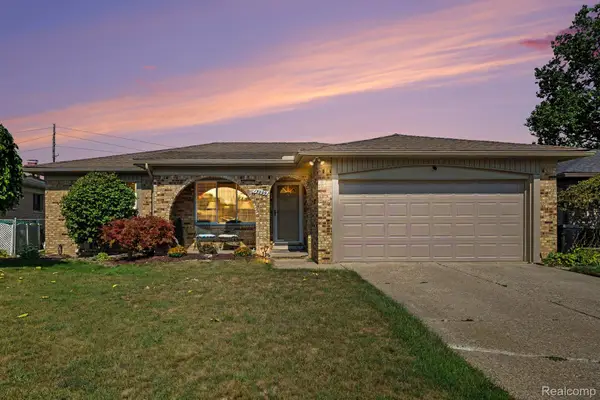 15299 Brandy Lane, Macomb, MI 48044
