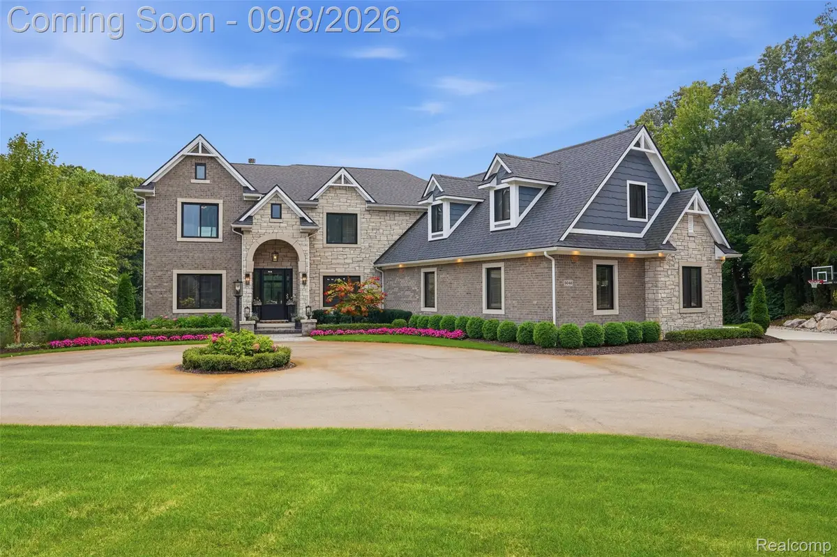 9046 Northpointe Ridge, Brighton, MI 48114 - #1