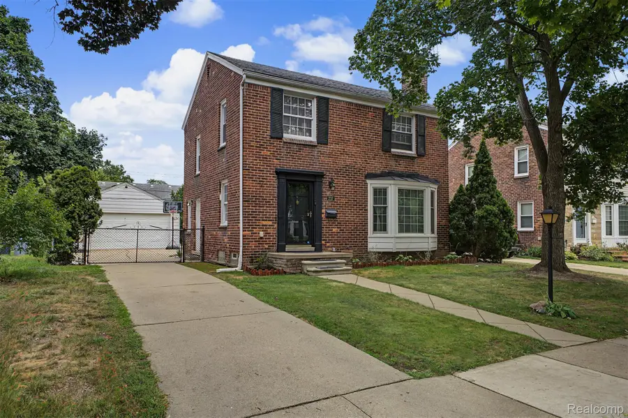 237 S Denwood Street, Dearborn, MI 48124 - #2