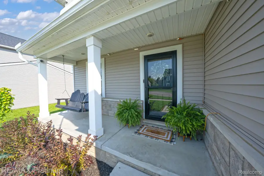 521 Elm Street, Chelsea, MI 48118 - #3