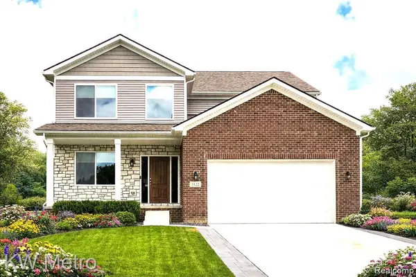 34607 John Bartley Circle, SterlingHeights, MI 48310