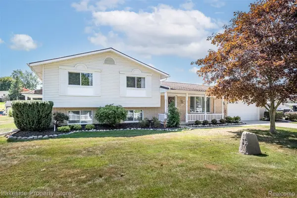 841 Driburg Drive, CommerceTwp, MI 48390