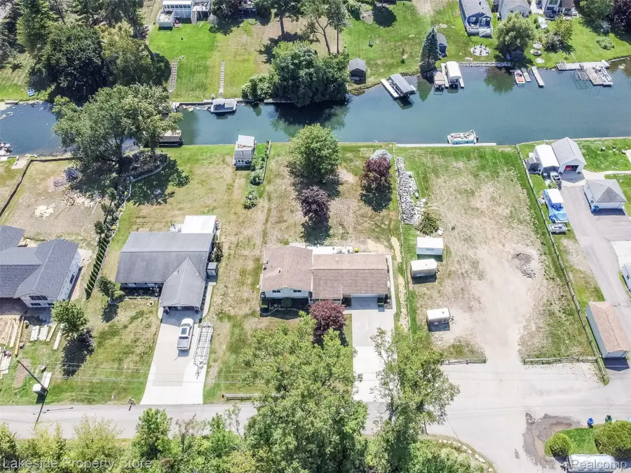 841 Driburg Drive, Commerce, MI 48390 - #2