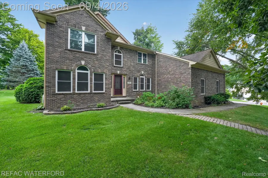 4380 Red Oak Boulevard, Waterford, MI 48329 - #2