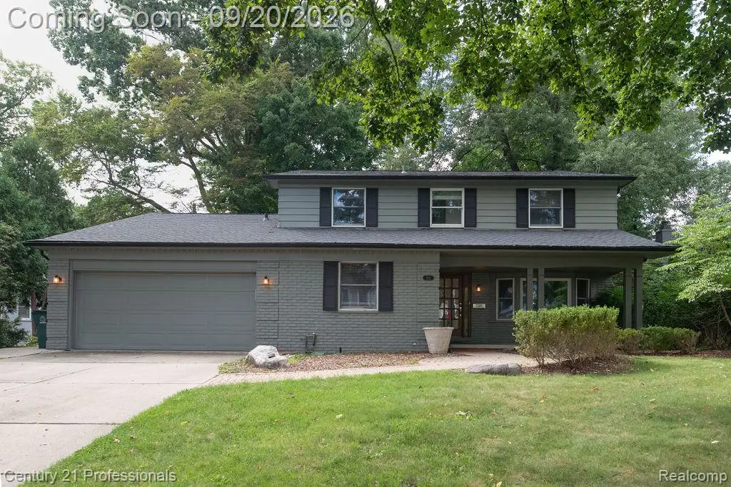 912 S Glenhurst Drive, Birmingham, MI 48009 - #1