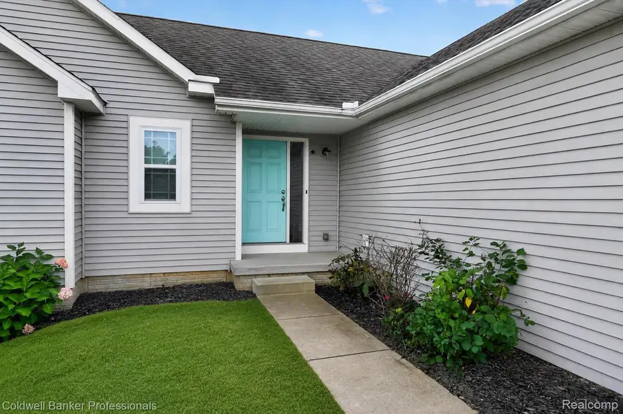 1297 Rosalie Drive, Fenton, MI 48430 - #3