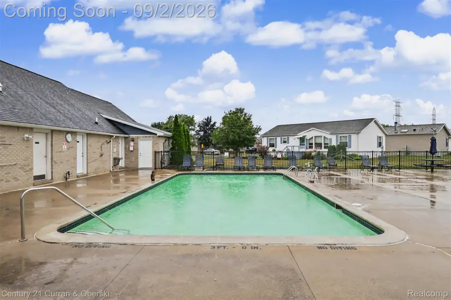 24519 Manchester, Brownstown, MI 48134 - #2