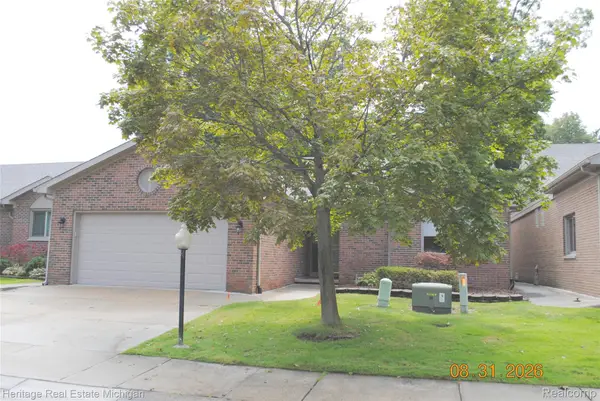380 Walnut Drive, SouthLyon, MI 48178
