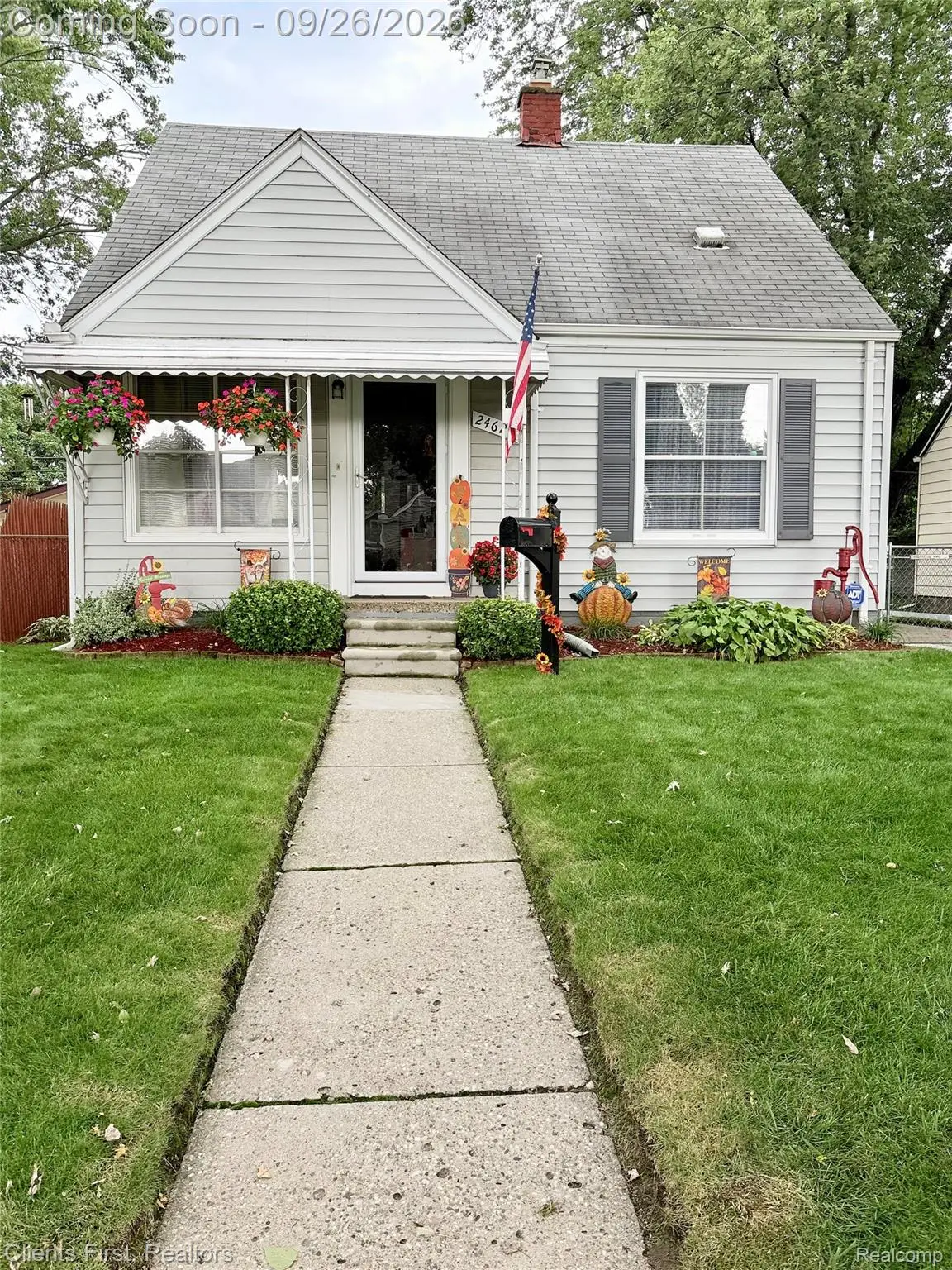 24620 Andover Drive, Dearborn Heights, MI 48125 - #1