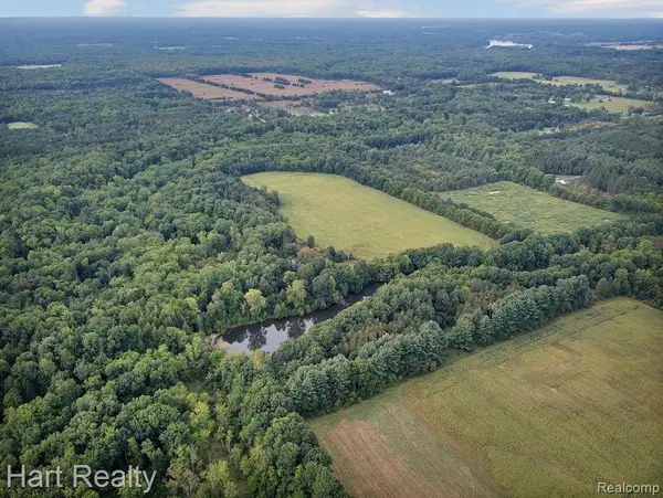 3373 June Road, Columbiaville, MI 48421