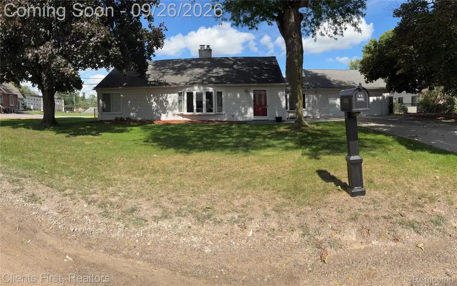 34652 Parkgrove Avenue, Westland, MI 48185 - #2