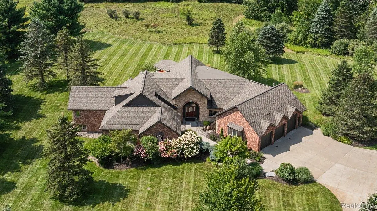3233 Winegar Road, Perry, MI 48872 - #1