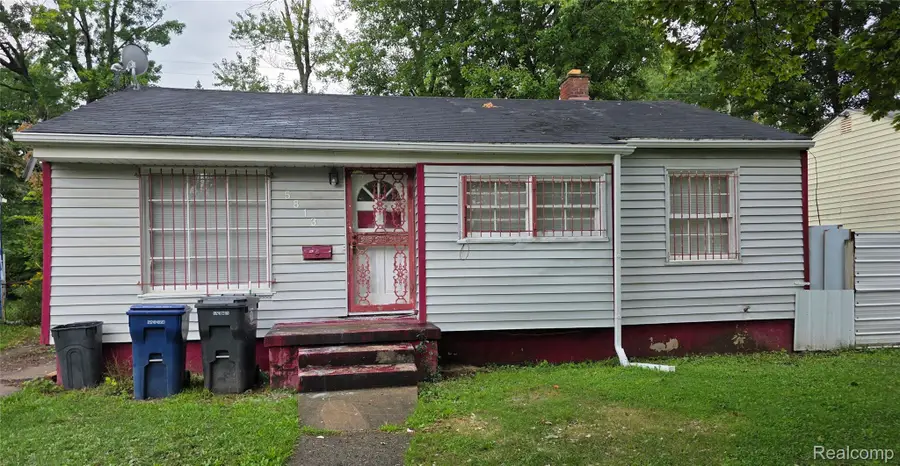 5813 Winthrop Boulevard, Flint, MI 48505 - #2