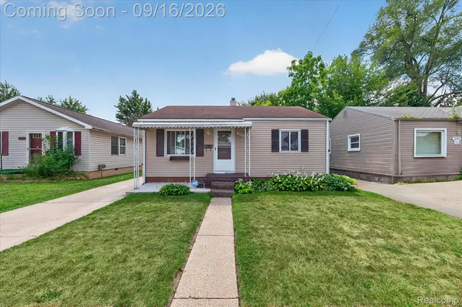 12452 Sidonie Avenue E, Warren, MI 48089 - #3