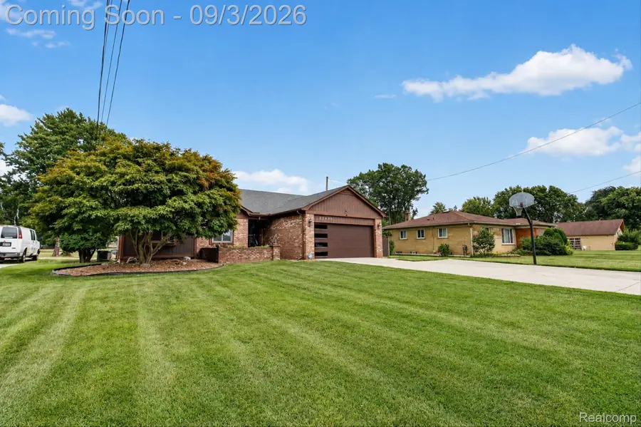27260 Campbell Road, Warren, MI 48093 - #2