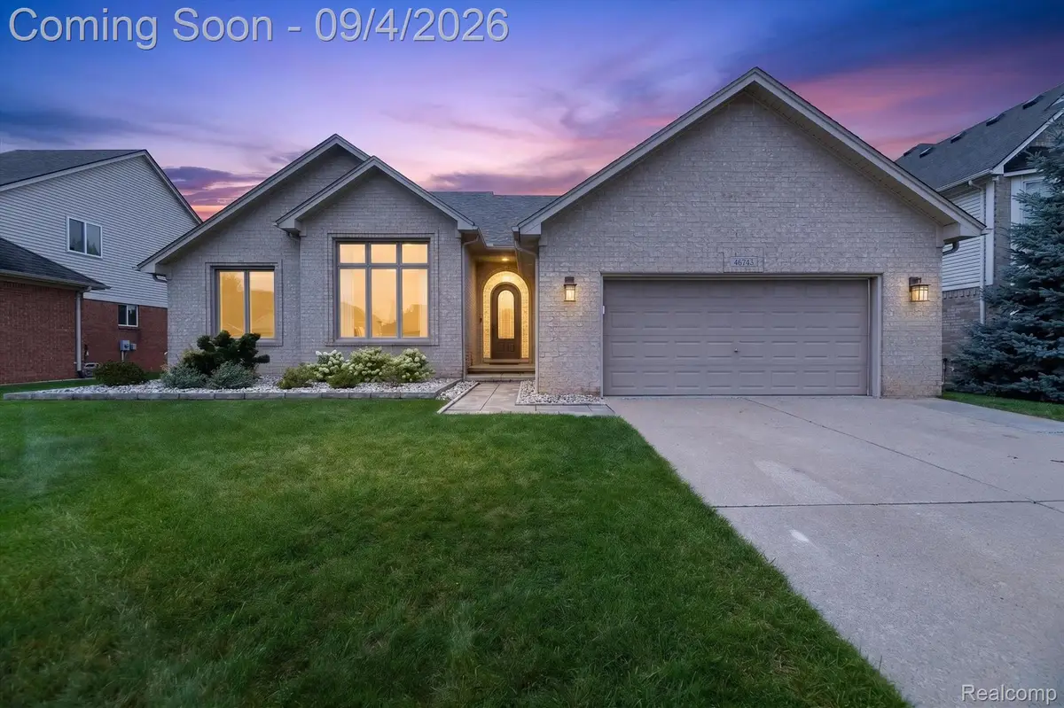 46743 Landings Drive, Macomb, MI 48044 - #1