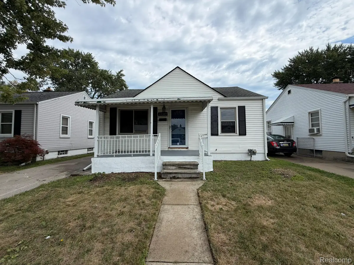 25324 Culver Street, Saint Clair Shores, MI 48081 - #1