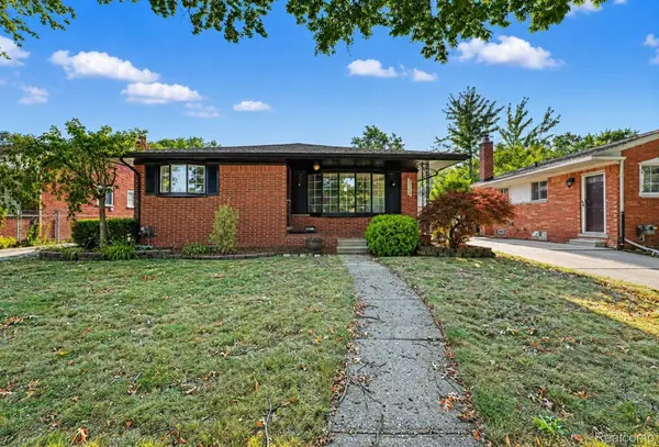 24508 Ursuline Street, StClairShores, MI 48080