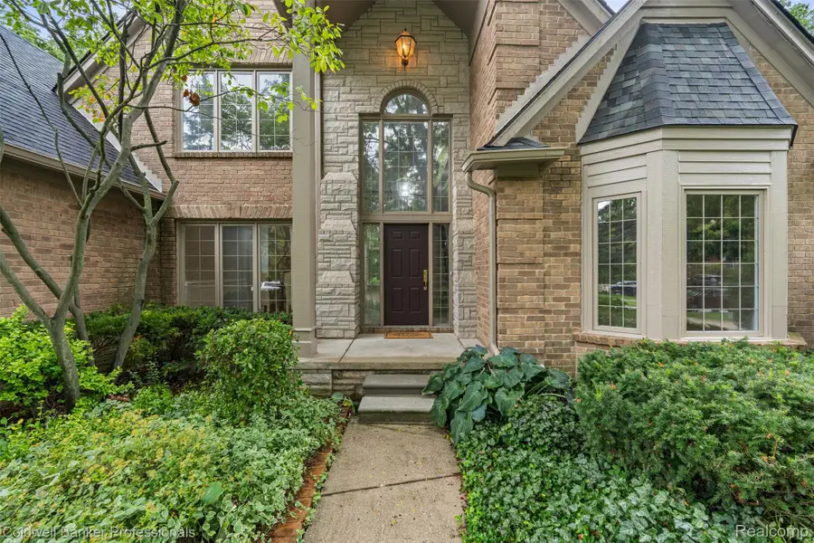 3623 Cedar Shake Drive, Rochester Hills, MI 48309 - #2