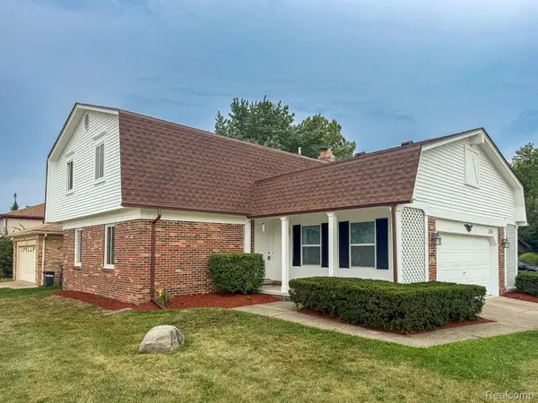 2863 Continental Drive, Troy, MI 48083