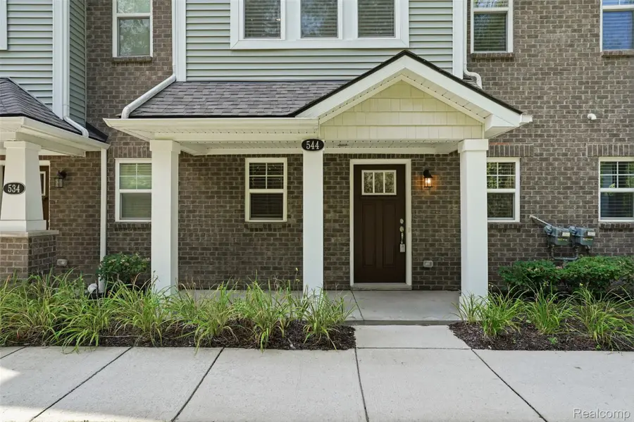 544 Anne Avenue, Brighton, MI 48116 - #2