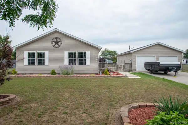 661 Locust Street, HowardCity, MI 49329