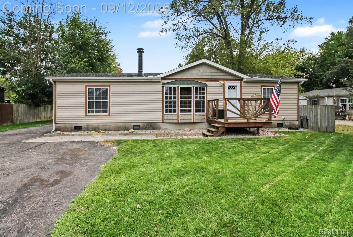 5836 Iroquois Drive, Howell, MI 48843 - #1