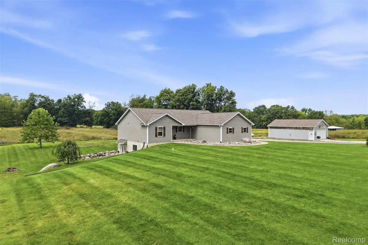 7433 Mabley Hill Road, Fenton, MI 48430 - #1