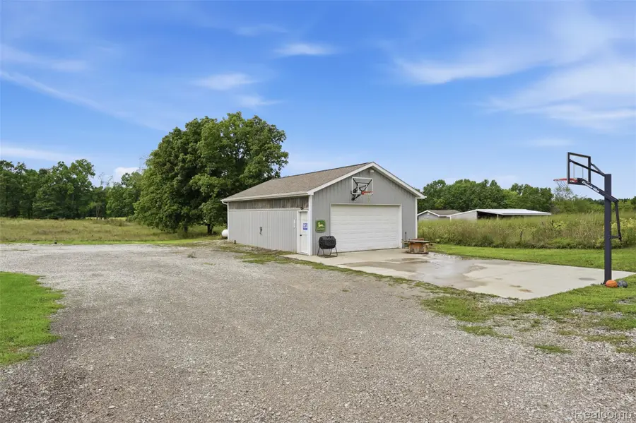 7433 Mabley Hill Road, Fenton, MI 48430 - #3