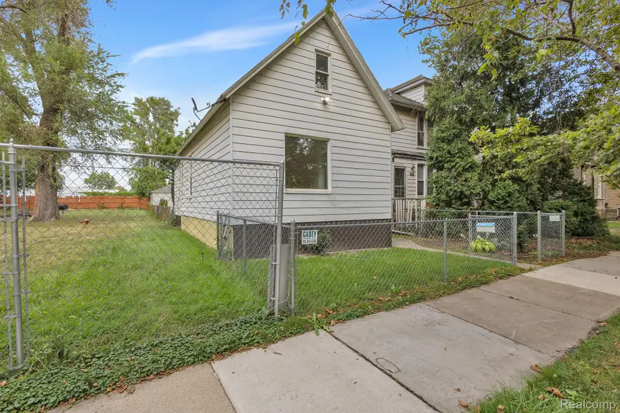 4450 Military Street, Detroit, MI 48210 - #3