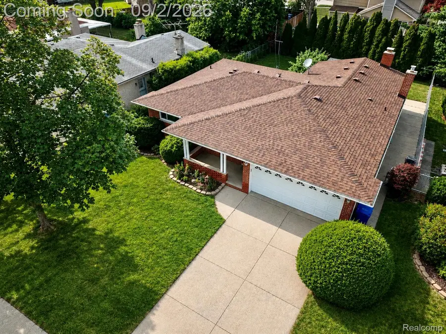 2253 Bernice Avenue, Warren, MI 48091 - #2