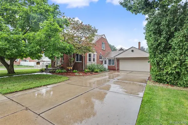 7136 Rosedale Boulevard, AllenPark, MI 48101