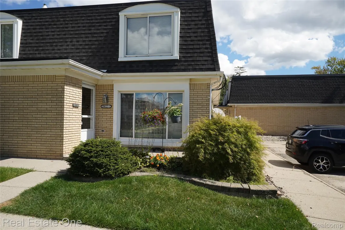 29612 City Center Drive #1, Warren, MI 48093 - #1