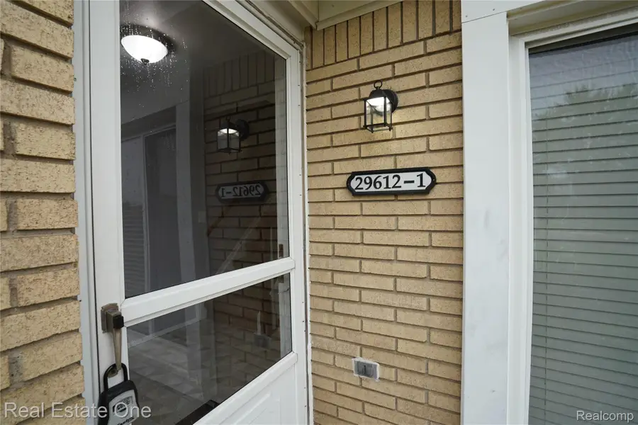 29612 City Center Drive #1, Warren, MI 48093 - #3