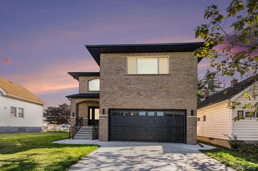 5268 Hartwell Street, Dearborn, MI 48126 - #2