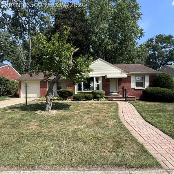 23136 Lilac Street, Farmington, MI 48336